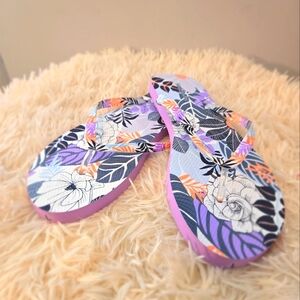 Vera Bradley Palm Floral Sandals Large 9/10 NEW